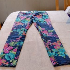 Women's jeans